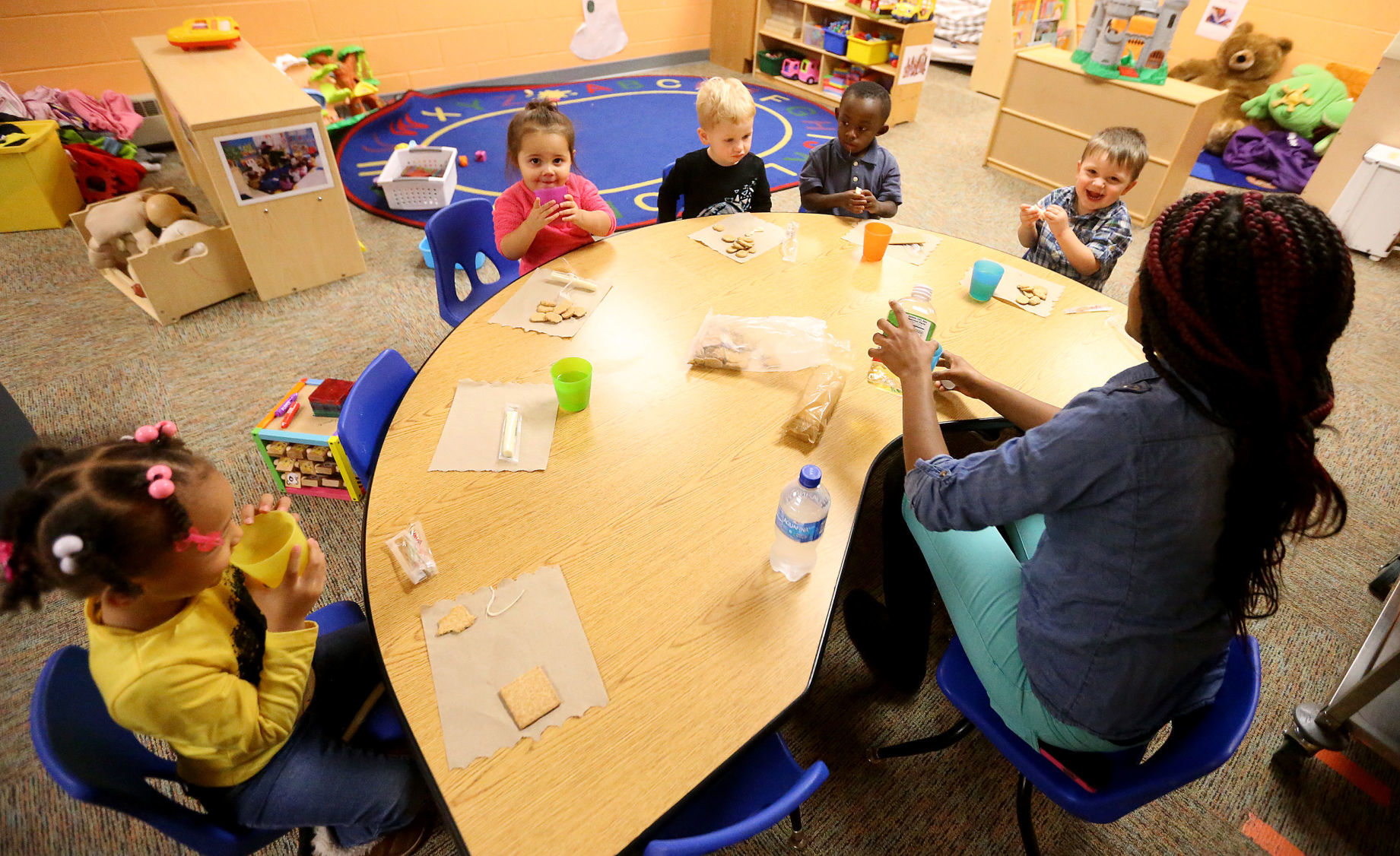 102719-qct-bigstory-childcare-003